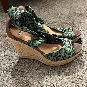 UGG Wedge Espadrilles Size 9